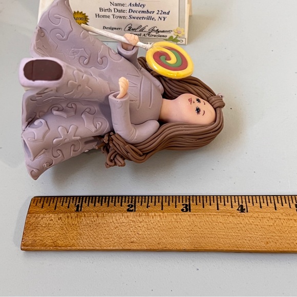 Kneeded Friends The Kneeded Angels Ashley #6616 Doll with Lollipop Figurine NIB - Picture 12 of 13